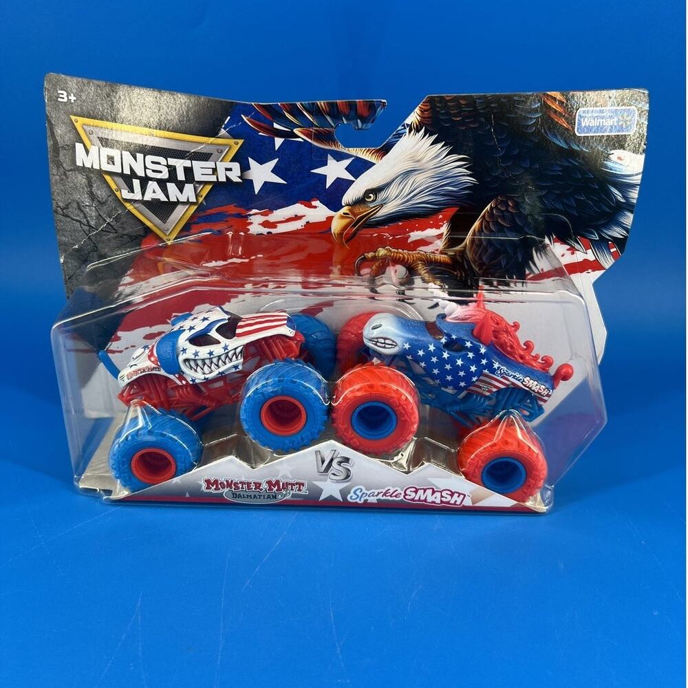 Spin Master Monster Jam Monster Mutt Dalmatian vs Sparkle Smash 1:64 Die-Cast